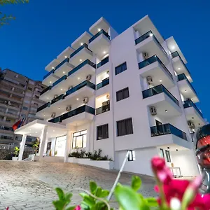 3* Hotell Kompleks Joni